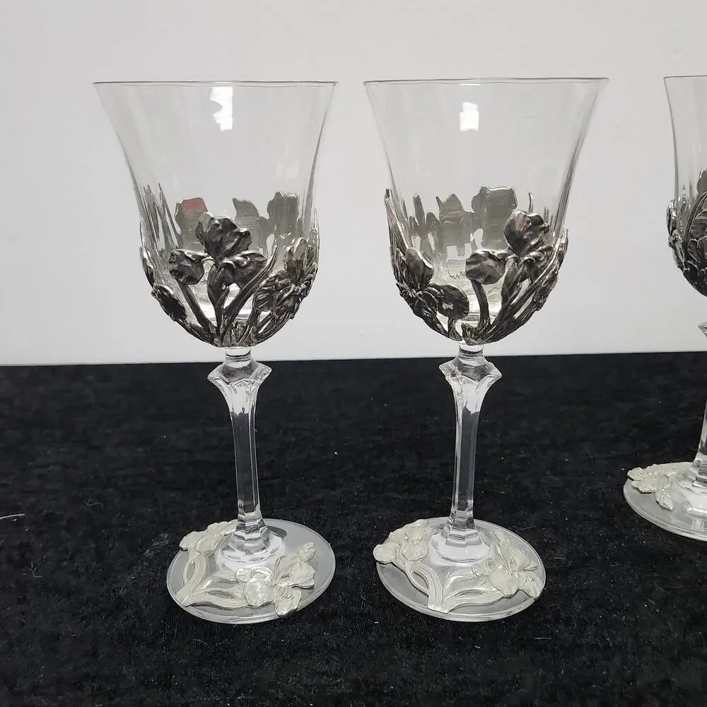 V & A Royal Selangor William Morris Pewter Complete Wine Set